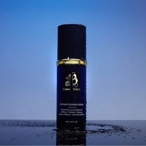 NWT Forever Bloom Eyefinity Bloom Cream